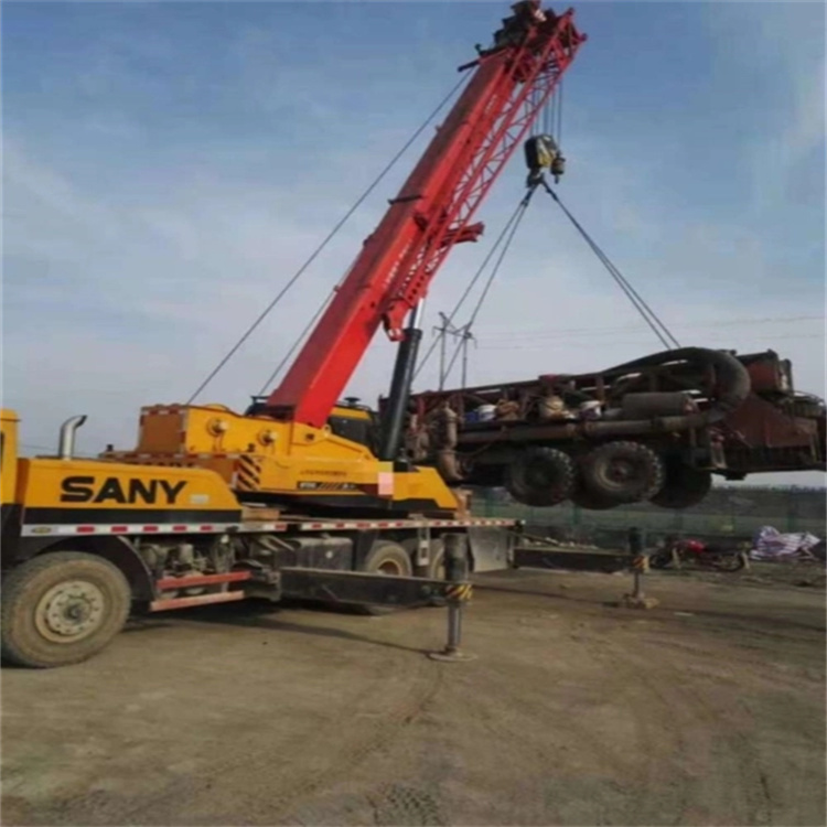 新津吊车出租的常见用途有哪些