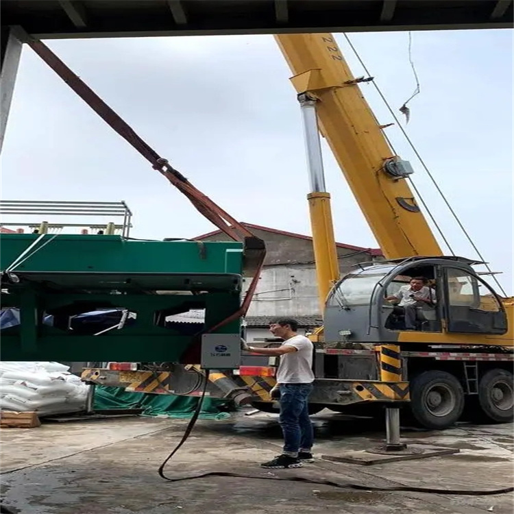 新津大吨位吊车租赁应急保障方案|化解突发吊装需求难题